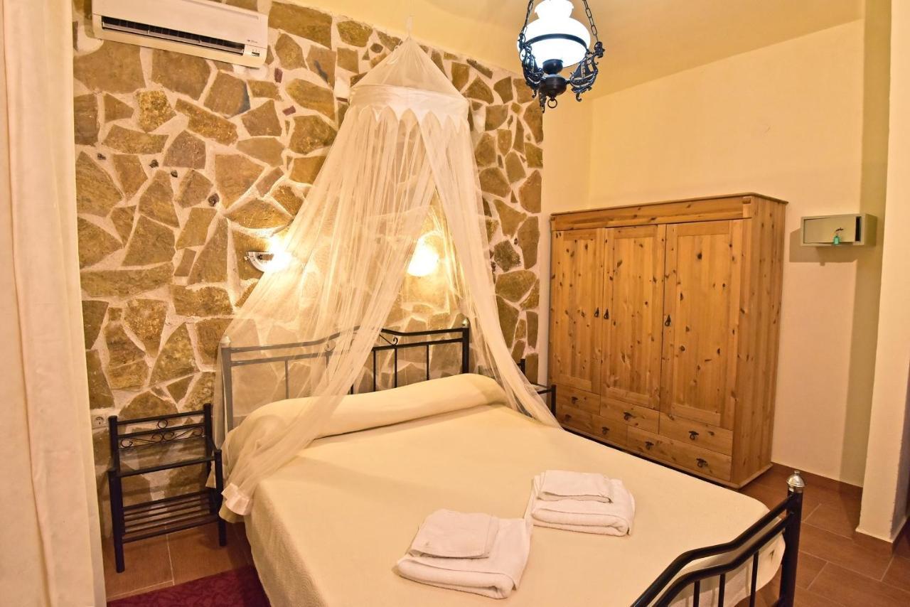 Olive Farm Villa Agia Marina  Exterior photo